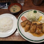 かつれつ四谷たけだ - カキバター焼き定食（カキ増量）