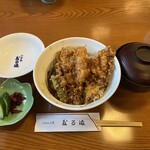 のれんと味 だるま料理店 - 