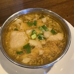 gopのアナグラ - トムセープムーごま油ニラver. これはマジでヤバい法に触れてる（褒め言葉）