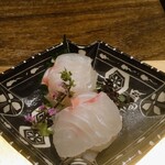 割烹 隆 - 鯛の切身さんアップでーす。