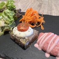 ゴドノフ東京 丸ビル店 - ロシア前菜2種