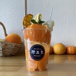 柑熟屋 - みかんパフェ(みかんどっさり！)