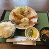 ゆり野 食堂 - 料理写真:◆ エビフライ・ライスセット (ご飯大盛り)
・エビフライ ¥950-
・ライスセット ¥200-
・ご飯大盛り ¥100-
合計¥1250-