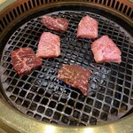 Yakiniku Shokudou Nikuyano Shigoto - 