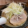 らーめん 黒の木 - 野菜味噌ネギらーめん880円大盛100円