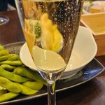 Yuu Haku - シャンパン