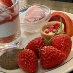 ロウリーズ・ザ・プライムリブ - 