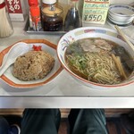 中華飯店 吟月 - Ｂセット。