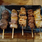 もつ焼きばん - もつ焼き盛合せ