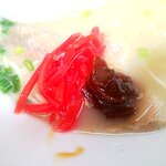 やなぎ家 - 紅生姜と醤油漬けニンニク