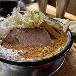 Aka shamoji - 背脂味噌ラーメン 大盛り