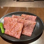 焼肉 肉萬 - ロース