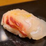 SUSHICOBA - ②真鯛、削り柚子皮掛け