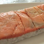 神尾商事 神尾弁当部 - 料理写真:鮭も肉厚で美味しかったです。