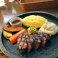 Lounge & Dining G - 
