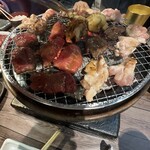 焼肉 炭屋 - 