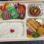 ポワッソンルージュ - ステーキ弁当