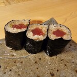 Sushi Akasaka - 巻物