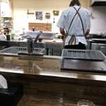 味亭花の家 - ひつまぶしを撮るのを忘れて大将の後ろ姿