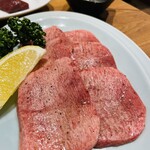 焼肉ホルモン金樹 - 