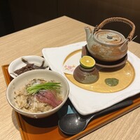 個室和食 肉割烹 吟次郎 品川駅前店 - 
