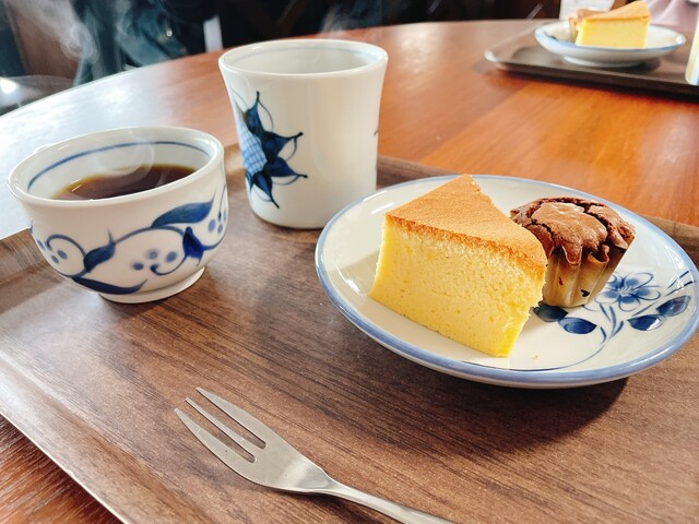 山形・寒河江の自家焙煎カフェ『珈琲焙煎 ぐるぐる』で味わうこだわりコーヒーとリラックス空間