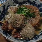 なか栄 - おでん（つみれ、すじ、大根、焼売）