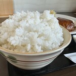 Oshokuji Ando Kissa Kuitei - ジャンボハンバーグ定食1500円