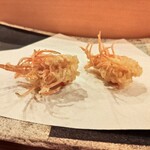 秋田 てんぷら みかわ - ①車海老の頭×2