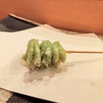 秋田 てんぷら みかわ - ⑤空豆(新物)