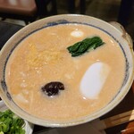 いり江 - ごまが めちゃくちゃ入ってることがわかるスープ 濃厚で すごく美味しい