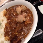 九州料理 居酒屋 永山本店 - トッピングの唐揚げは２個100円。意外に小さい(>_<)