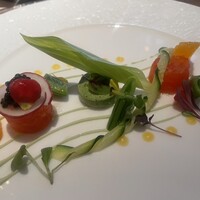 ル・トリアノン - 富士宮産ニジマスのマリネ　伊豆山葵風味ムース　キャビアと共に