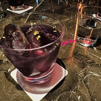 DINING & BAR TABLE 9 TOKYO - 