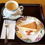 地ビールレストラン - 別日のスイーツタイムPHOTO ◆チーズケーキ ◆コーヒー