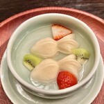 銀座 上瀧 - 2024.3.  果物を入れたクラシック香仁豆腐~鮮果香仁~