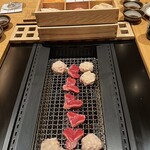 鶏焼き肉 囲 - 