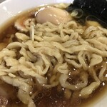 手打ち 蓮 - 全行程手作業の自家製極太ウェーブ。食感・小麦感共最高です！