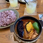 ベースキャンプコーヒー - スープカレー
ジュース（りんご/人参りんご）