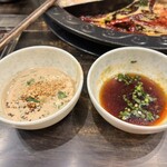 四川伝統火鍋 蜀漢 - 胡麻ベース ポン酢ベース