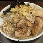 Ramen Jun - 潤次郎らーめん+煮玉子(食べログクーポン無料)