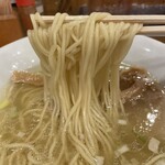 中華そばムタヒロ - 麺リフトあっぷヾ(๑⃙⃘´ꇴ｀๑⃙⃘)ﾉ