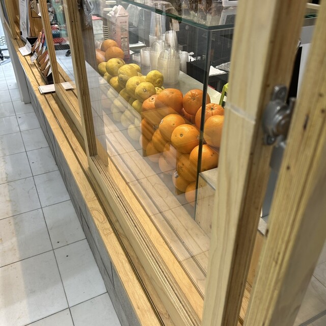 JUICE STAND BUBBLES SHINJUKU WEST （ジュース スタンド バブルス） 新宿西口/ジューススタンド 食べログ