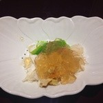旬彩倶楽部 鱗 - お口取 蟹の身のポン酢ジュレ
