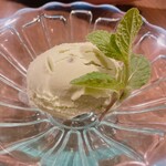 グルマンズ - ピスタチオアイス　ジビエ入ってない