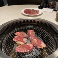 馬車道 de 焼肉 DOURAKU CORRIDA 北仲ブリック＆ホワイト店 - 