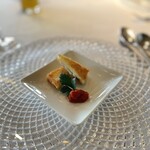 横浜モノリス - 