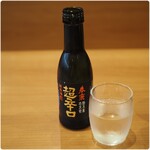 Muten Kurazushi - 日本酒 820円