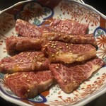 ホルモン 長岡 - 上ハラミ2人前