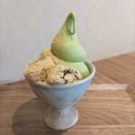 わらび屋本舗 - 料理写真:特製抹茶パフェ